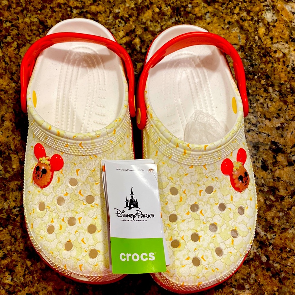 BRAND NEW Disney Popcorn Crocs